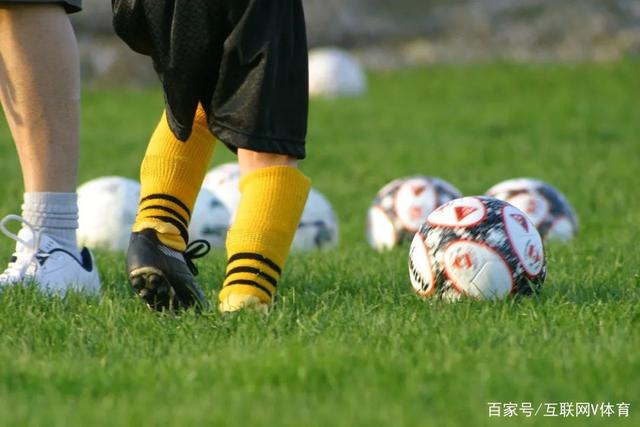 助力中国足球未来 U15国少选拔队赴英训练营